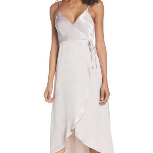 Show Me Your MuMu Dresses & Skirts - Show Me Your MuMu Meghan Wrap Tulip Hem Dress Size XXS